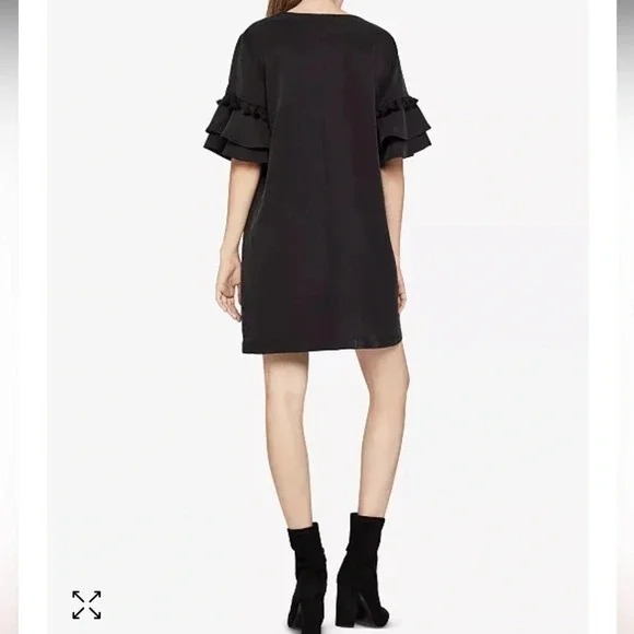 BCBgeneration black v neck shift with bell sleeves and tassels so pretty size xs - Picture 2 of 7